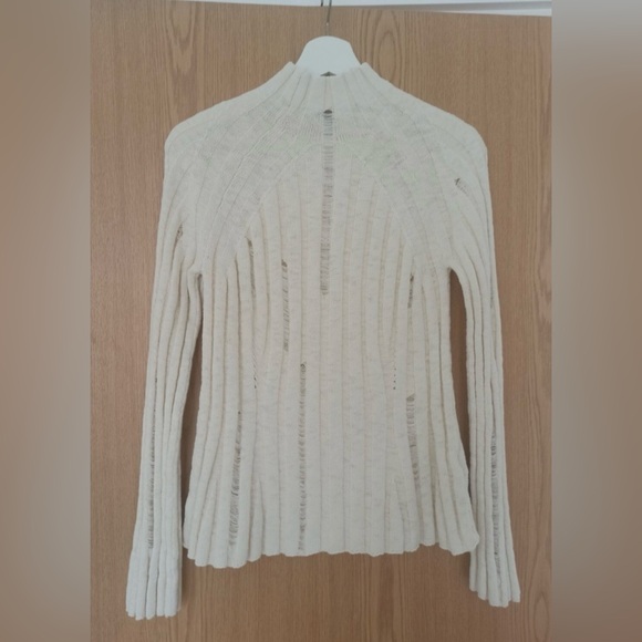 Zara Ivory Ribbed Turtleneck Sweater - Picture 2 of 5